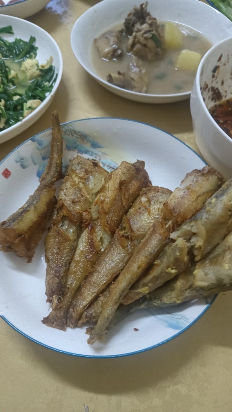 狭鳕鱼段，四去，800袋，现货，5元一袋