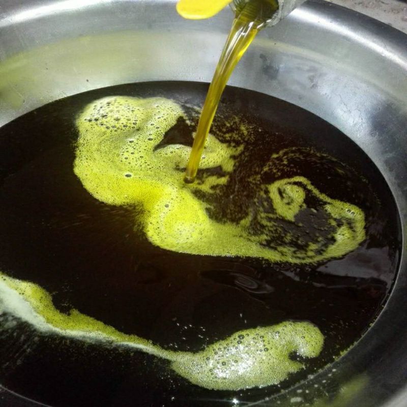 菜籽油乡里榨油坊***剂百分百纯菜籽油量大价优