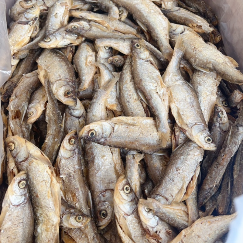 开肚油炸鱼地摊电商刁子鱼干翘嘴鱼干餐条鱼干干鱼