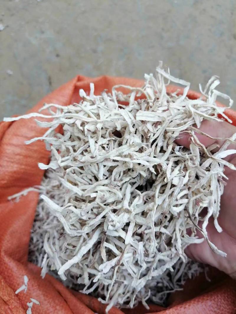 带皮番薯丝红薯丝干度好养殖鸡鸭牛猪