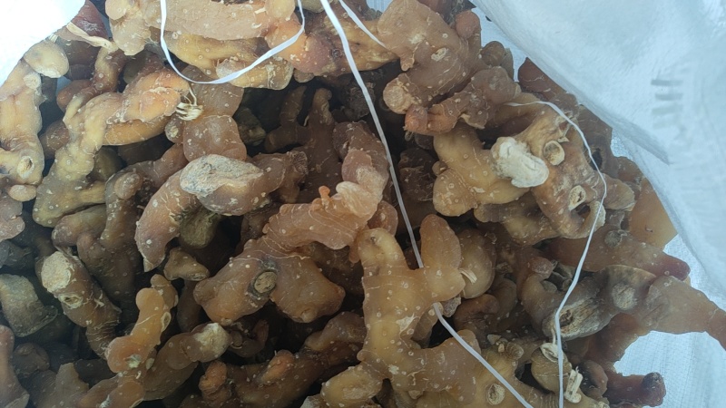 四川黄精干品，个子，片子，无硫，无杂志，成色好，足干