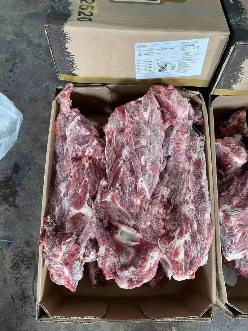 牛脖骨，满肉牛脖骨，量大质优价格优惠欢迎咨询采购