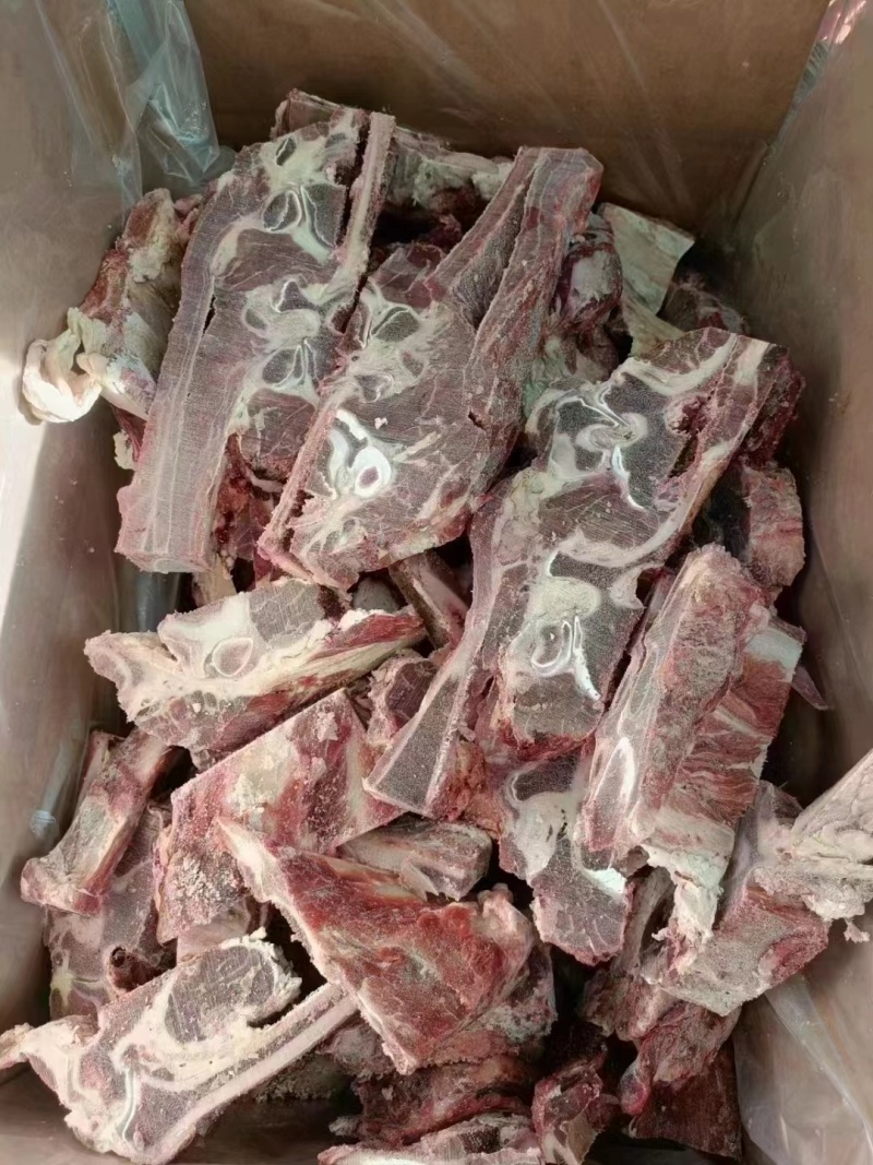 牛脖骨，满肉牛脖骨，量大质优价格优惠欢迎咨询采购