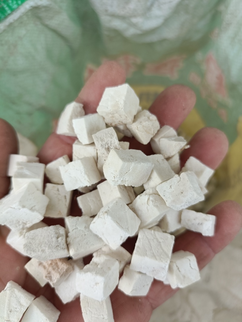 选购全国优质茯苓产地直发新速达正品保障让您满意