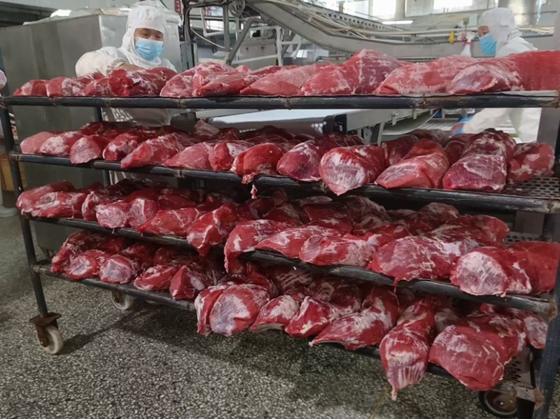 小黄瓜条，国产公牛，纯干冰鲜排酸，去油保膜，肉质鲜嫩