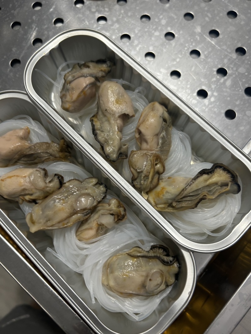 【蒜蓉粉丝扇贝】蒜蓉粉丝生蚝