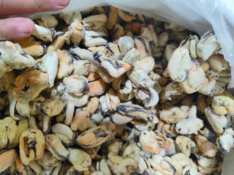 大家贻贝粿粒大量库存，需要的老板们可联系我，支持电商出口