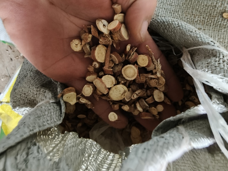 甘草片，高含量，无硫，自然晾晒风干，产地直发
