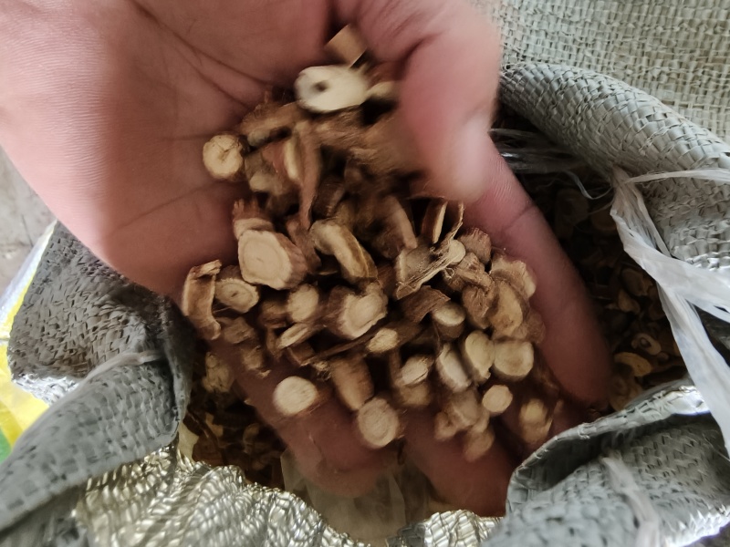 甘草片，高含量，无硫，自然晾晒风干，产地直发