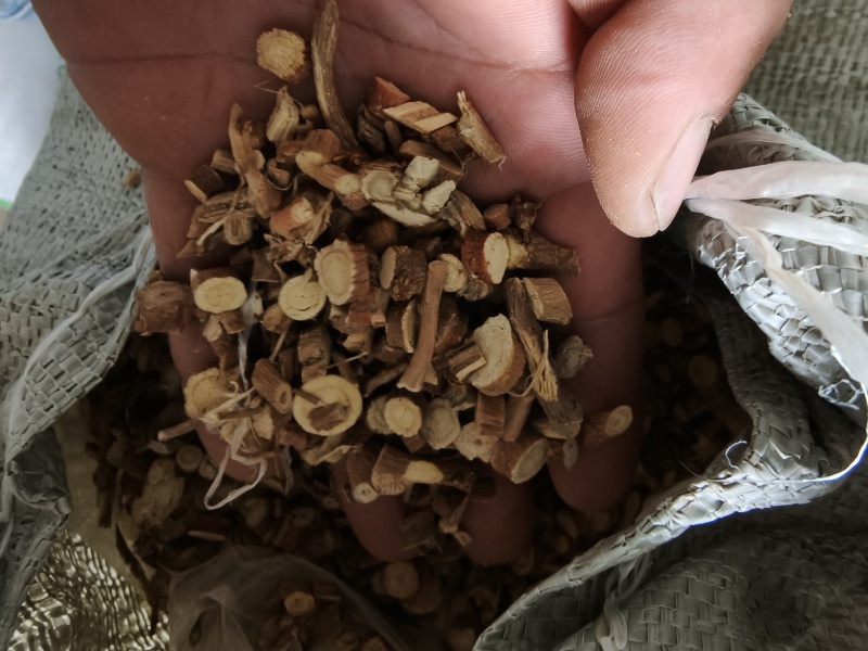 甘草片，高含量，无硫，自然晾晒风干，产地直发
