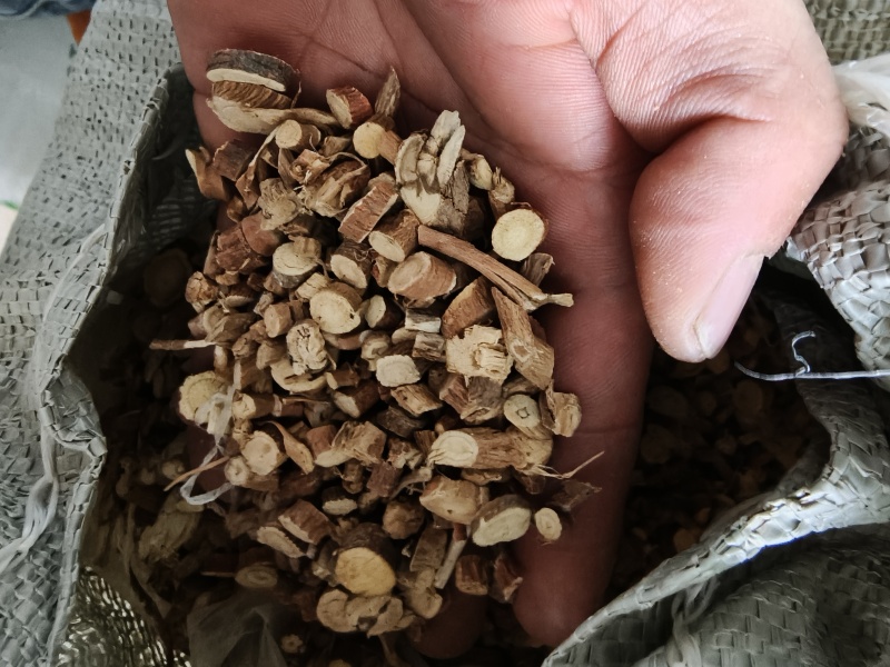 甘草片，高含量，无硫，自然晾晒风干，产地直发
