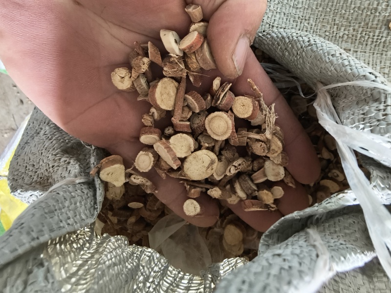 甘草片，高含量，无硫，自然晾晒风干，产地直发