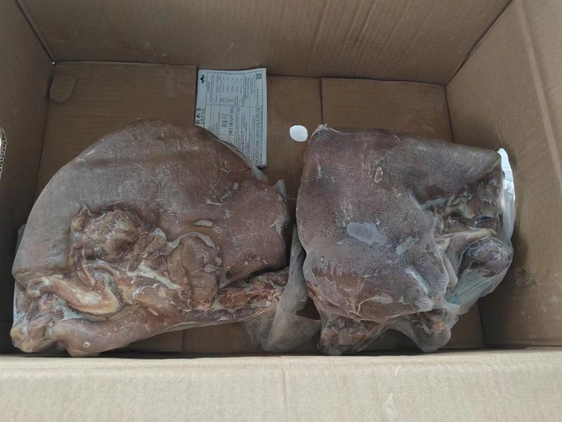 蒙古八成熟精修带皮羊肉(精修去肥油，出称率高)