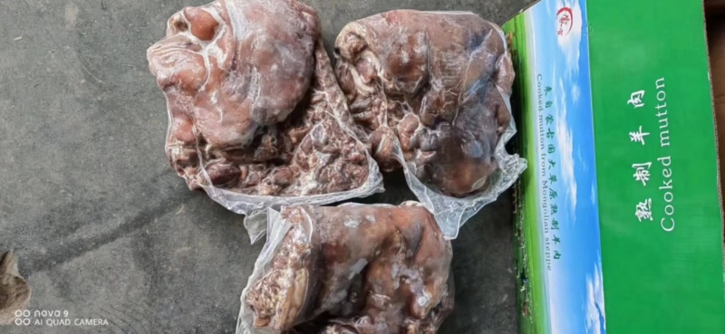 蒙古八成熟精修带皮羊肉(精修去肥油，出称率高)