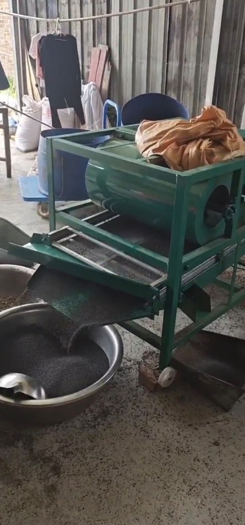 菜籽油一件也是批发价大量供应菜籽油品质保证价格优