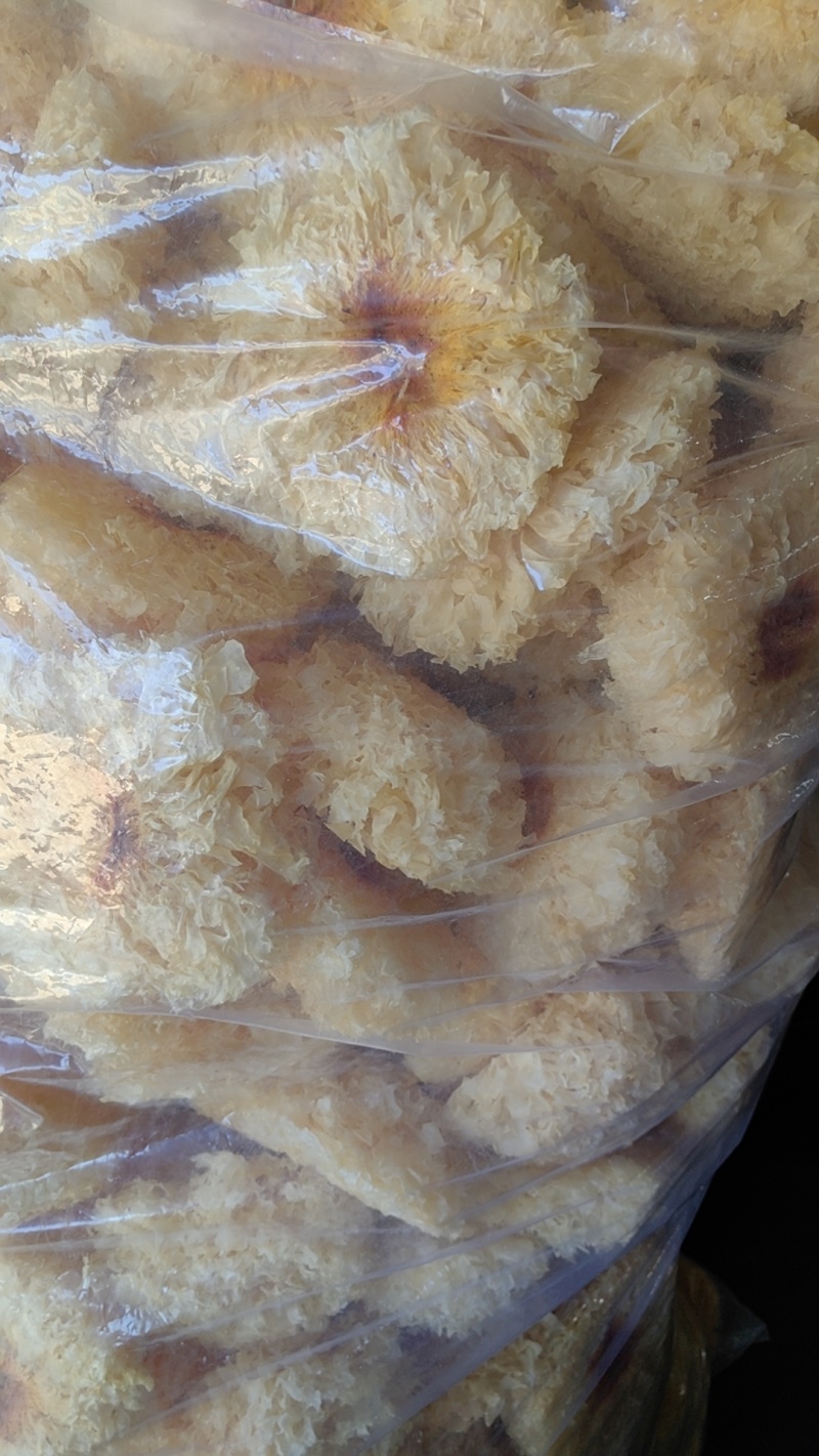 新品大花银耳发货打包，新品新工艺更靓更靓