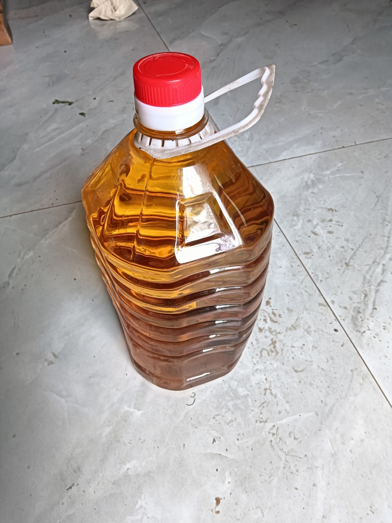 合作社自种熟自榨头道原香花生油可凉拌花生油批发
