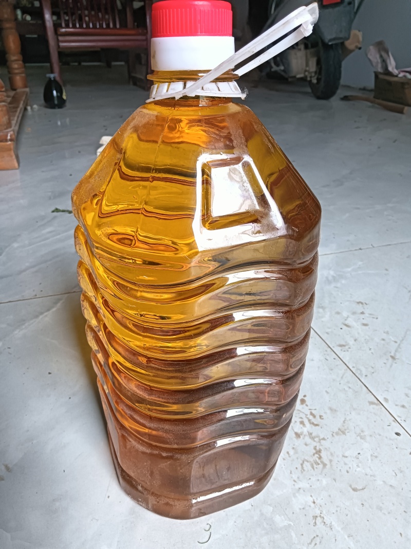 合作社自种熟自榨头道原香花生油可凉拌花生油批发