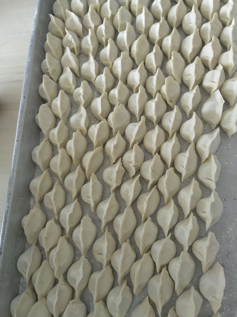 烧麦、水饺、清真特色牛羊肉风味烧麦，水饺批发，纯手工制作