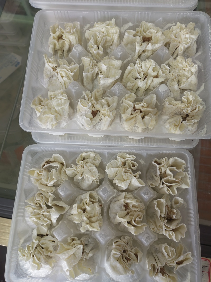 烧麦、水饺、清真特色牛羊肉风味烧麦，水饺批发，纯手工制作
