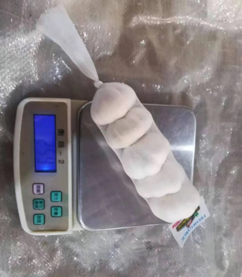 金乡大蒜，专注电商，超市，量大从优一手货源