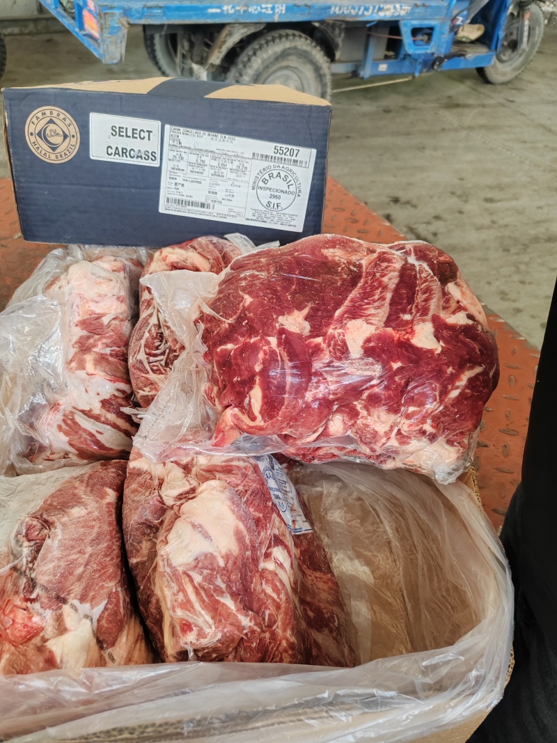 牛肉背肩脖肉上脑火锅店涮锅等肉质鲜嫩全国冷链