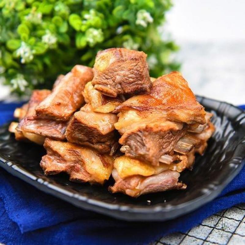 肉带皮带骨散养冷冻羊肉块