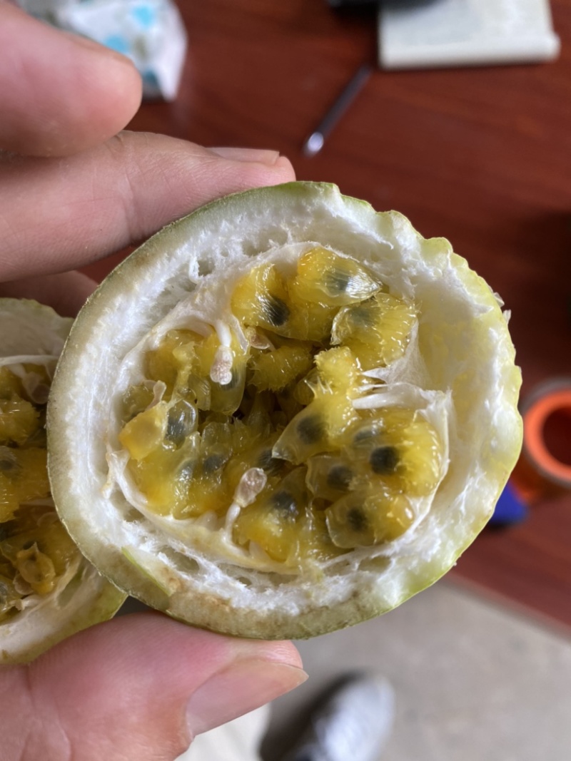 纯甜黄金百香果钦蜜九号