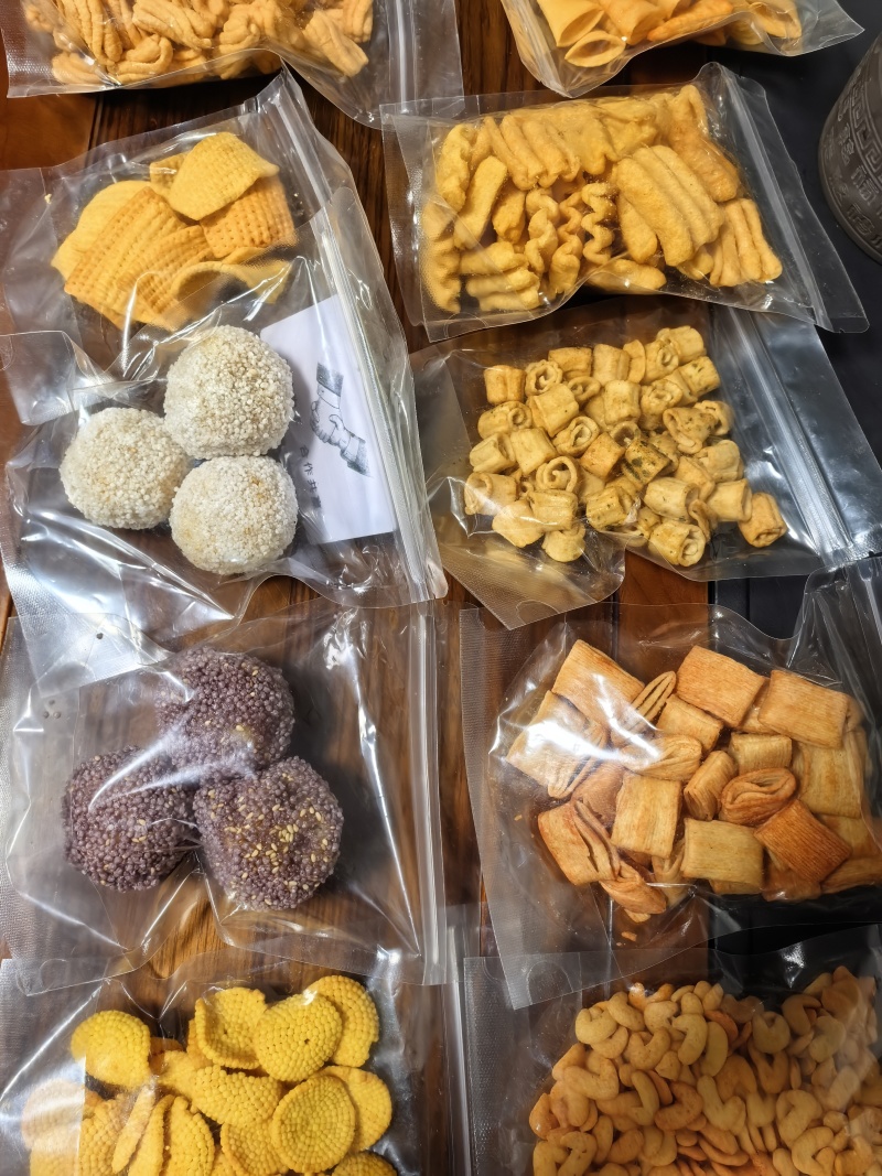 小麻花，厂家直销夜市地摊超市市场热销产品10斤装