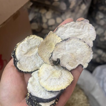 黑玛卡片空心片一手货源价格便宜