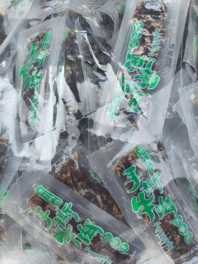 手撕牛肉麻辣五香两种口味独立包装手撕牛肉