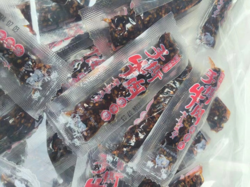 手撕牛肉麻辣五香两种口味独立包装手撕牛肉