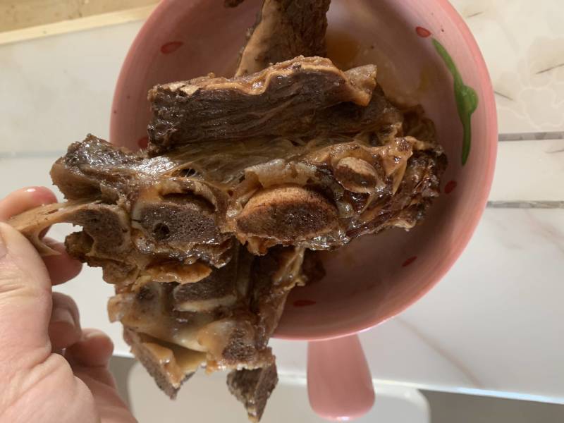 牛腩排，可根据客户需求剧断保质保量欢迎选购。