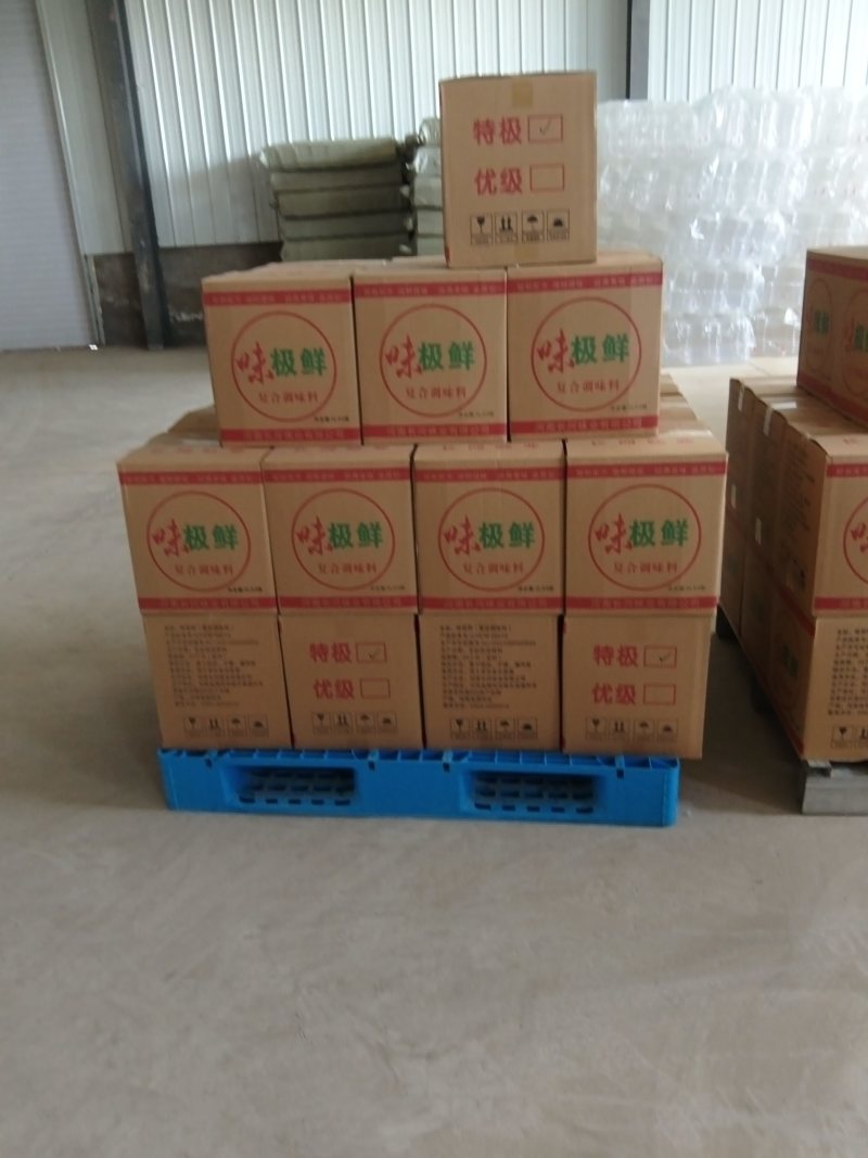 红烧酱汁调味品，口感佳，厂家直销，大量走货，价格实惠