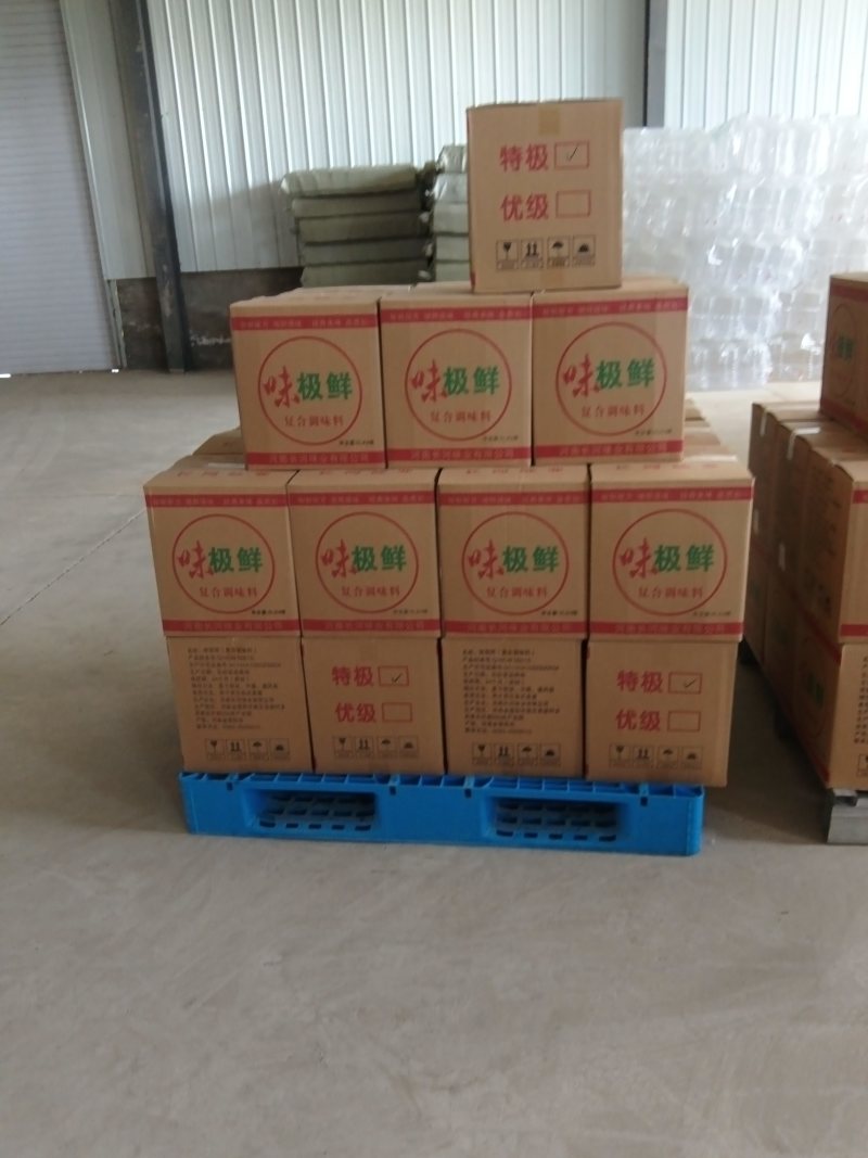 红烧酱汁调味品，口感佳，厂家直销，大量走货，价格实惠