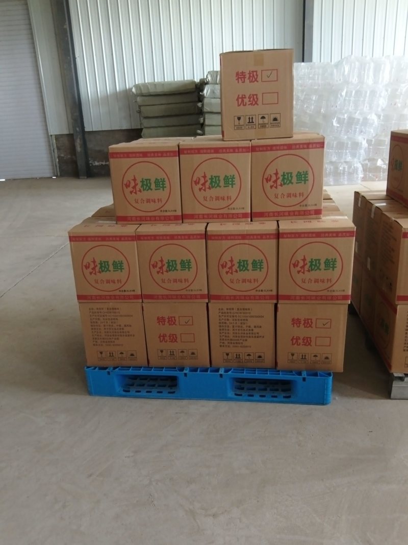 红烧酱汁调味品，口感佳，厂家直销，大量走货，价格实惠