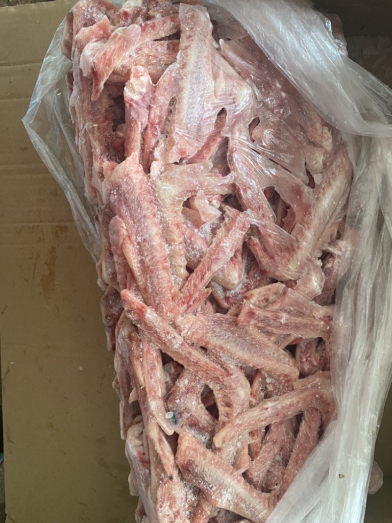 精品鹅翅毛净度干净没有淤血断翅欢迎电资询
