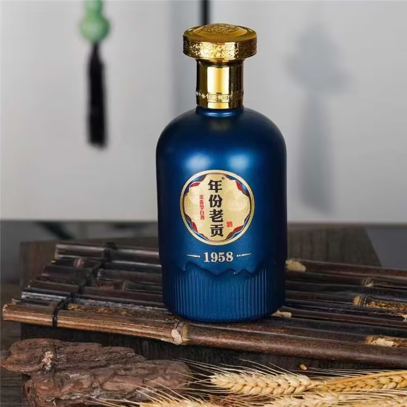 老贡1986白酒52度浓香型纯粮食酿造高度白酒一件代发