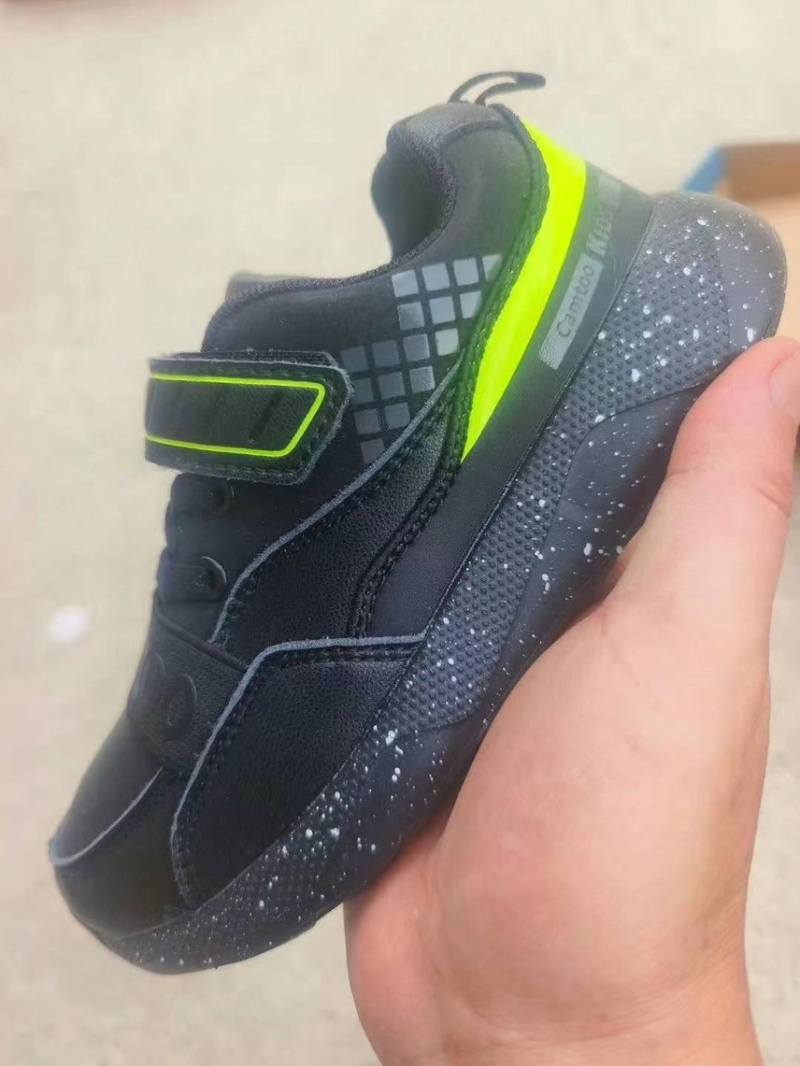 童鞋2600双，各大品牌，部分真皮11清