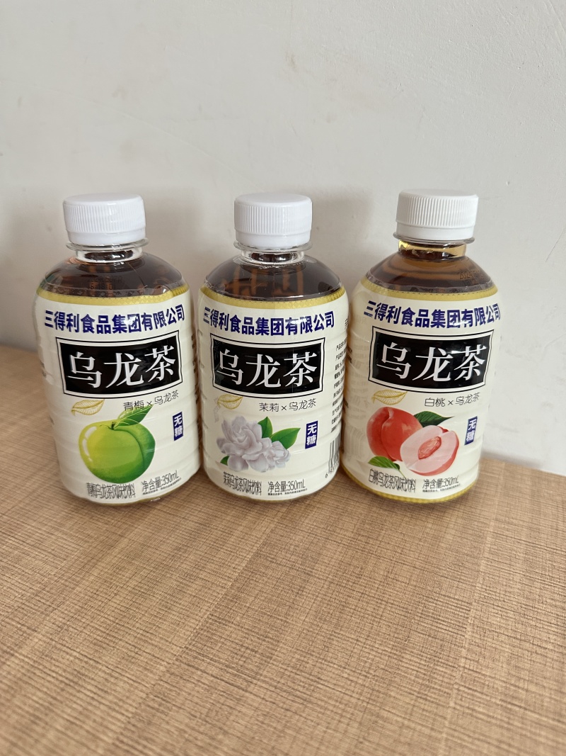 三得利乌龙茶无糖茶，白桃，茉莉，青梅口味系列厂家直发