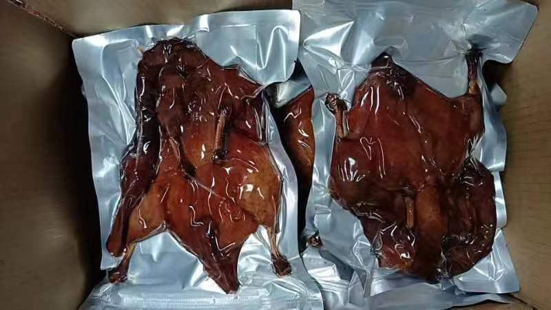 【卤味】酱板鸭量大从优优质卤味欢迎各地老板联系
