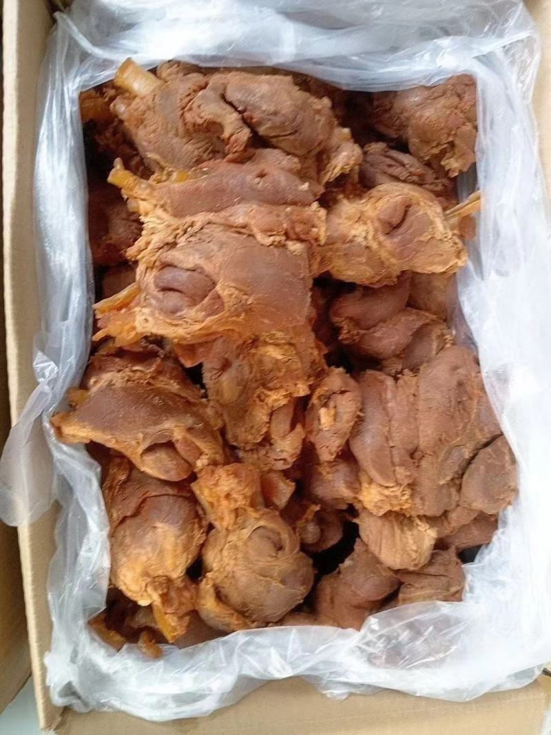 卤牛肉味酱肉块全熟现卤优质好吃欢迎各地老板联系洽谈