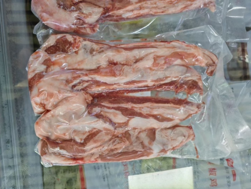 羔羊带骨手把肉