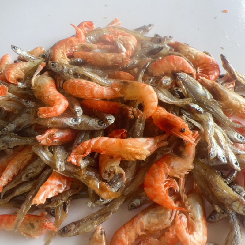 油炸小鱼干地摊电商熟公鱼生晒小鱼鱼干干鱼