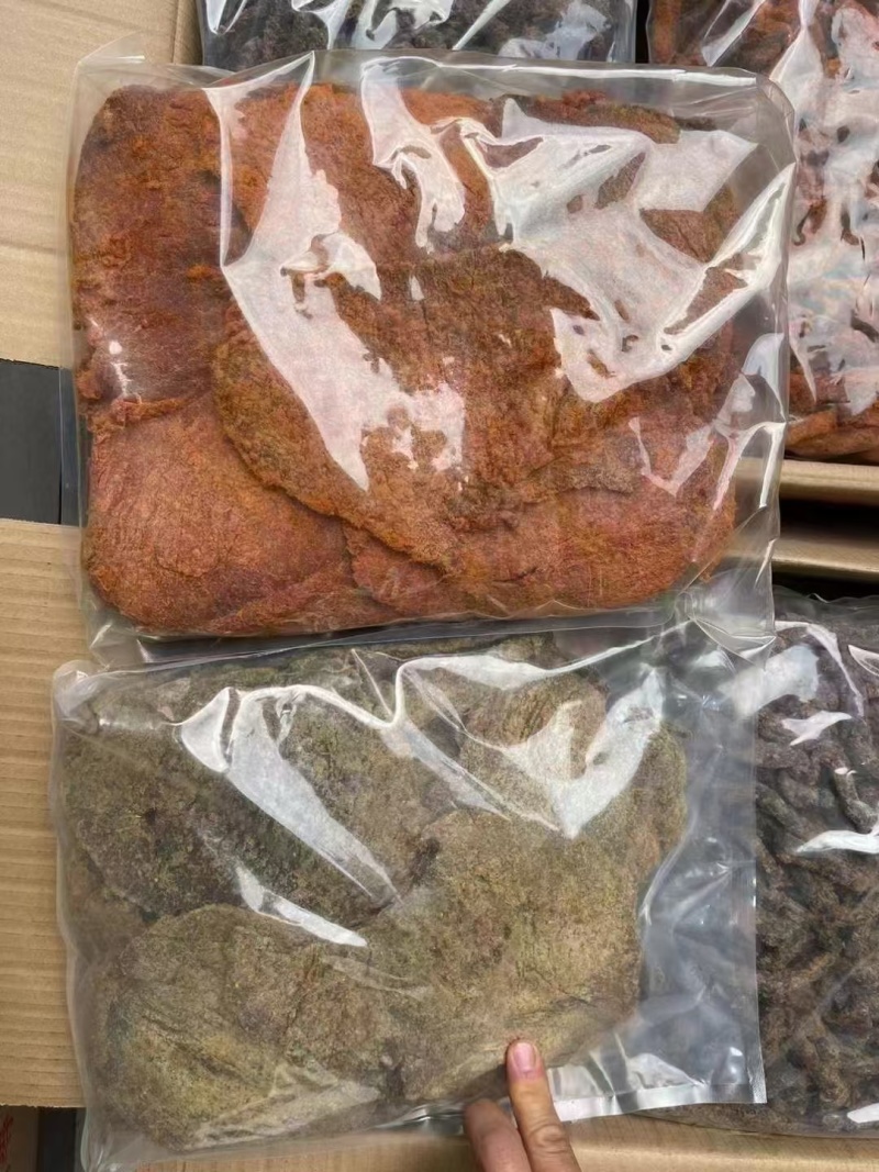 牛肉条，牛肉片麻辣味，五香味一包5斤，一件20斤味道可混