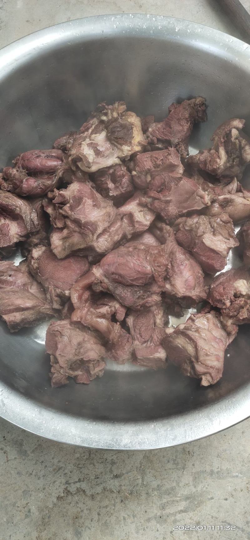 熟驴肉带皮驴肉五香驴肉厂家直供品质保证