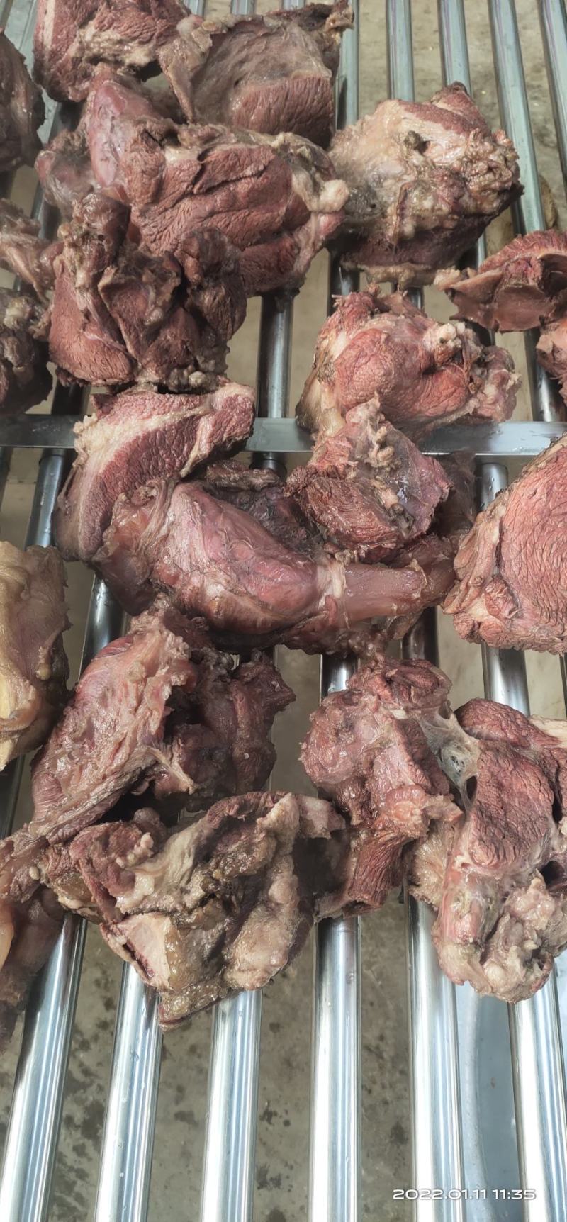熟驴肉带皮驴肉五香驴肉厂家直供品质保证