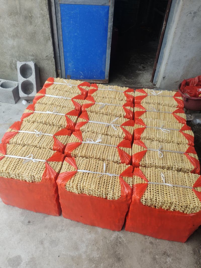 邳州特产兰花干，全自动切花机，一天可出四百斤，现货充足