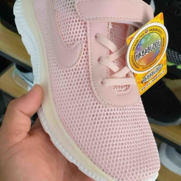 赔钱处理几十双品牌童鞋