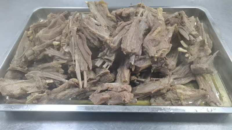 羔羊带骨手把肉